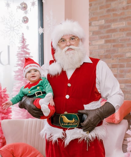 Gallery photo 25 of Santa D