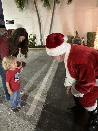 Gallery photo 8 of Santa D.