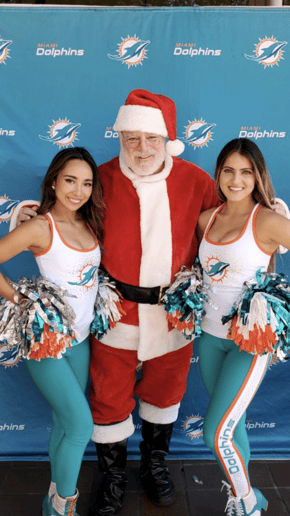 Gallery photo 1 of Santa D.