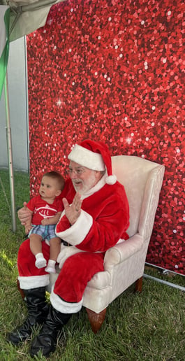 Gallery photo 9 of Santa D.
