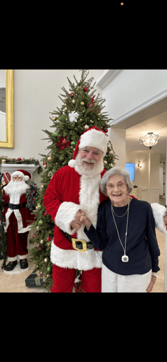 Gallery photo 15 of Santa D.