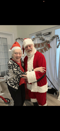 Gallery photo 16 of Santa D.