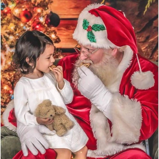 Gallery photo 8 of Santa Dan