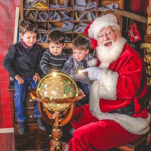 Gallery photo 9 of Santa Dan