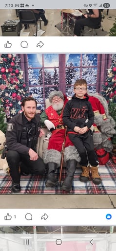 Gallery photo 2 of Santa Dan