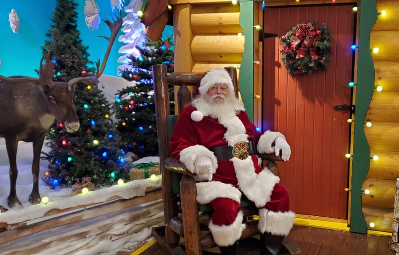 Gallery photo 16 of Santa Dan