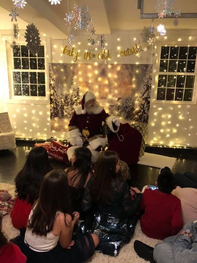 Gallery photo 29 of Santa Dan