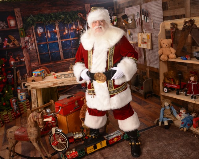 Gallery photo 11 of Santa Dan