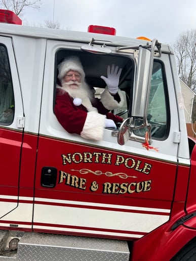 Gallery photo 38 of Santa Dan