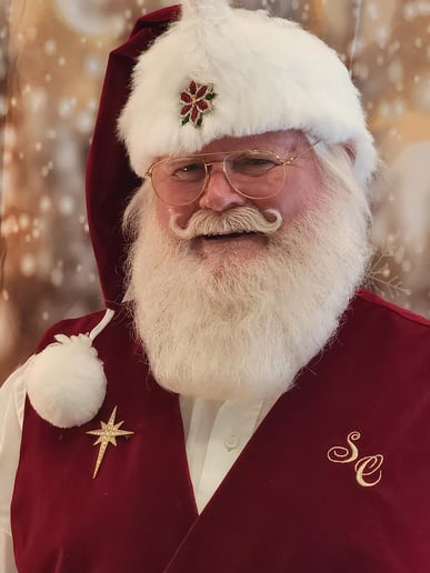 Gallery photo 10 of Santa Dan Malloy