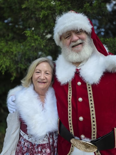 Gallery photo 10 of Santa Danny