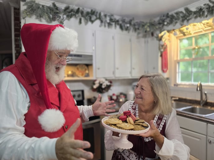 Gallery photo 6 of Santa Danny