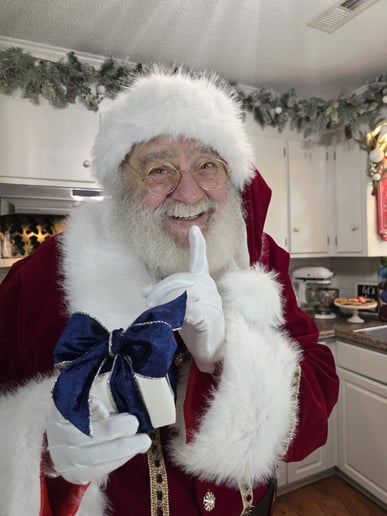 Gallery photo 3 of Santa Danny
