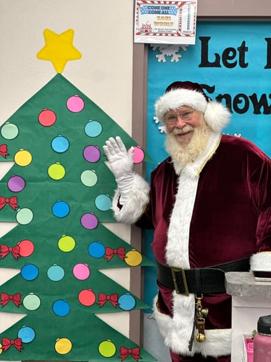 Gallery photo 7 of Santa Dave