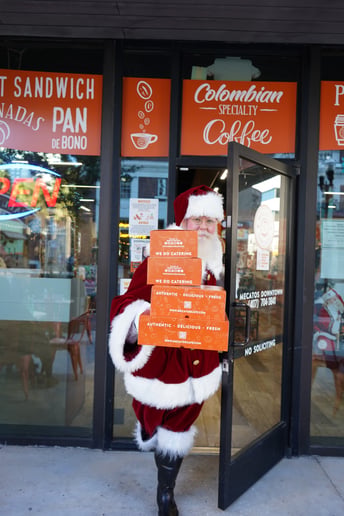 Gallery photo 2 of Santa Dave Orlando