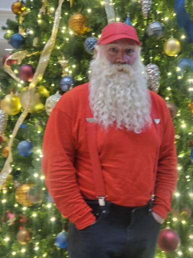 Gallery photo 1 of Santa David