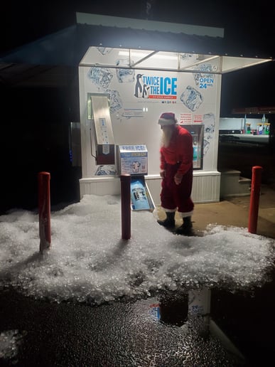 Gallery photo 5 of Santa David