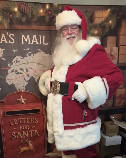 Gallery photo 9 of Santa David Claus