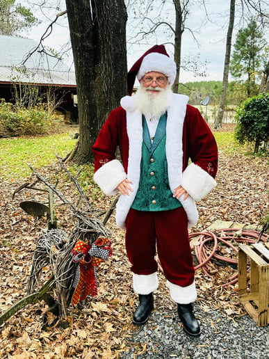 Gallery photo 9 of Santa David