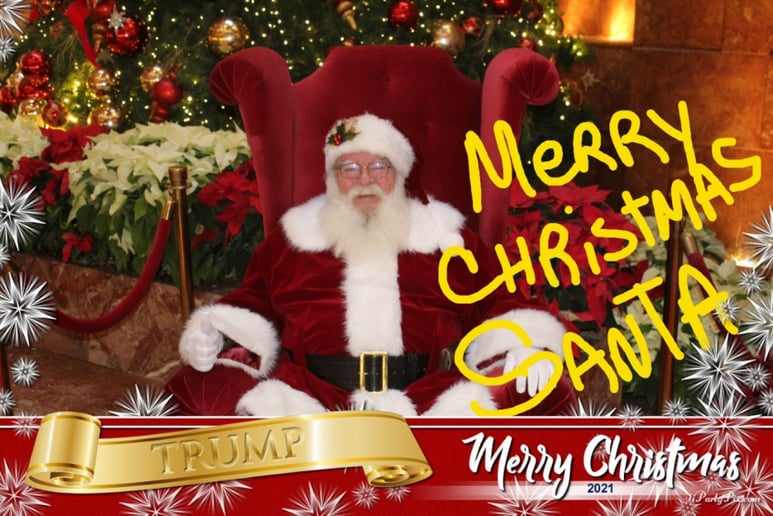 Gallery photo 2 of Santa David