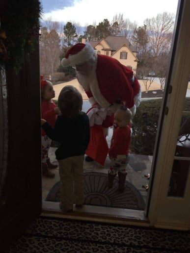 Gallery photo 3 of Santa Dean