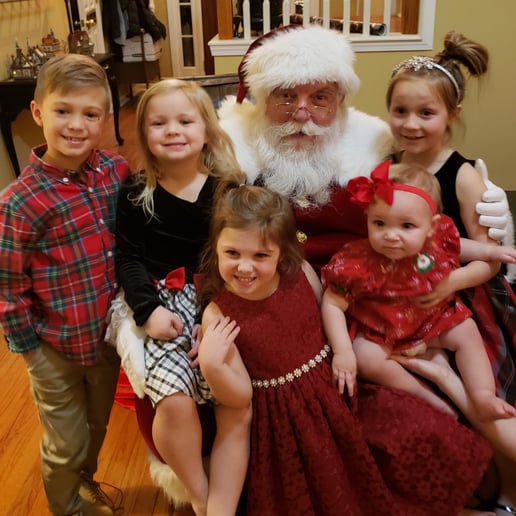 Gallery photo 7 of Santa Dean