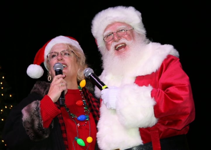 Gallery photo 10 of Santa Dennis