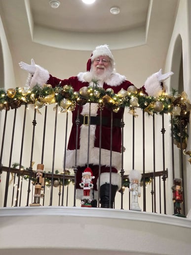 Gallery photo 9 of Santa Dennis