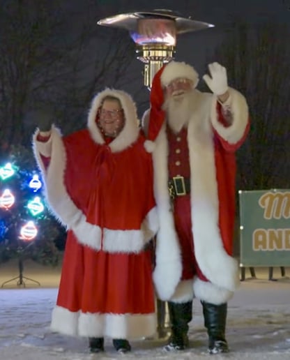 Gallery photo 10 of Santa Denny