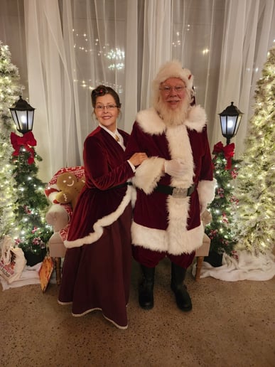 Gallery photo 7 of Santa Denver