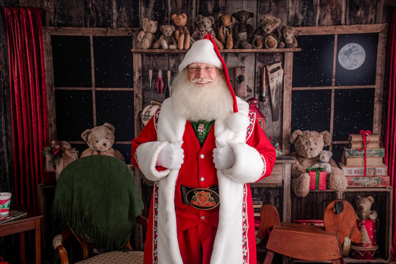Gallery photo 2 of Santa Department 25