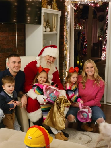 Gallery photo 1 of Santa Don and Mrs Claus