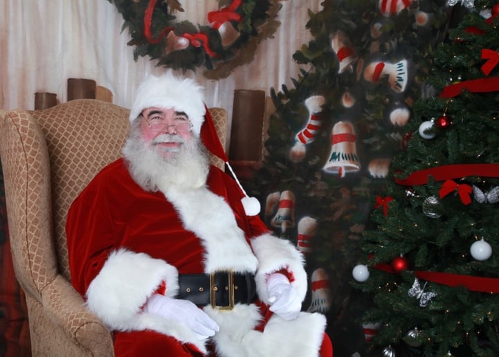 Gallery photo 1 of Santa Don