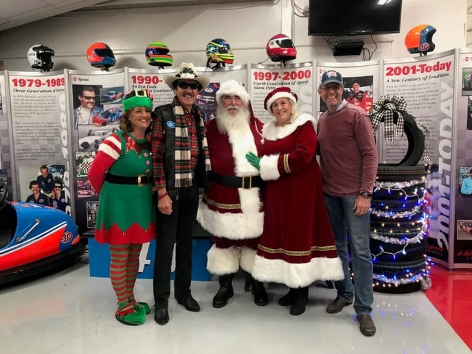 Gallery photo 2 of Santa Don