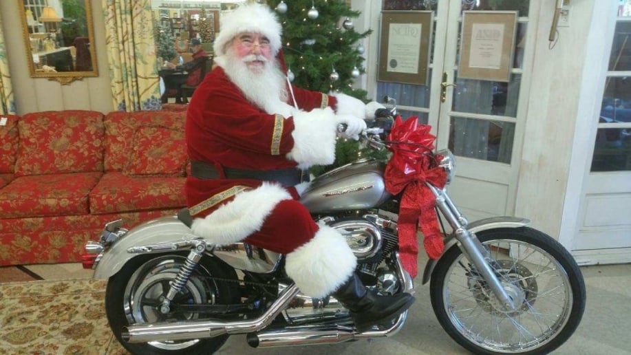 Gallery photo 3 of Santa Don