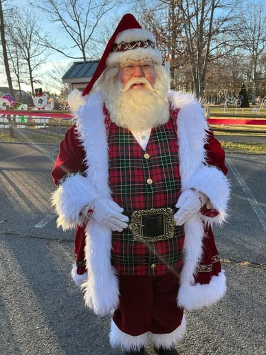 Gallery photo 6 of Santa Donnie