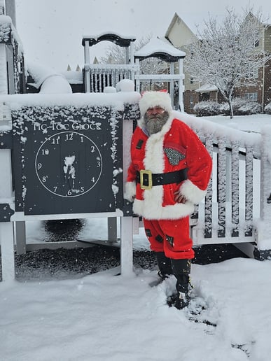Gallery photo 2 of Santa Donny