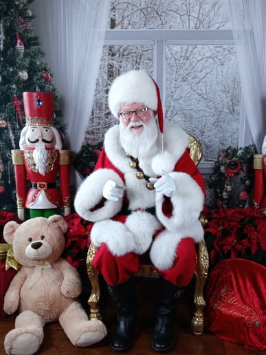 Gallery photo 2 of Santa Doug