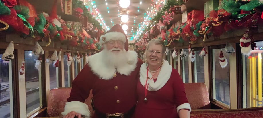 Gallery photo 4 of Santa Doug FW