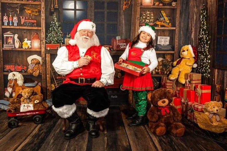 Gallery photo 12 of Santa Ed Hatz