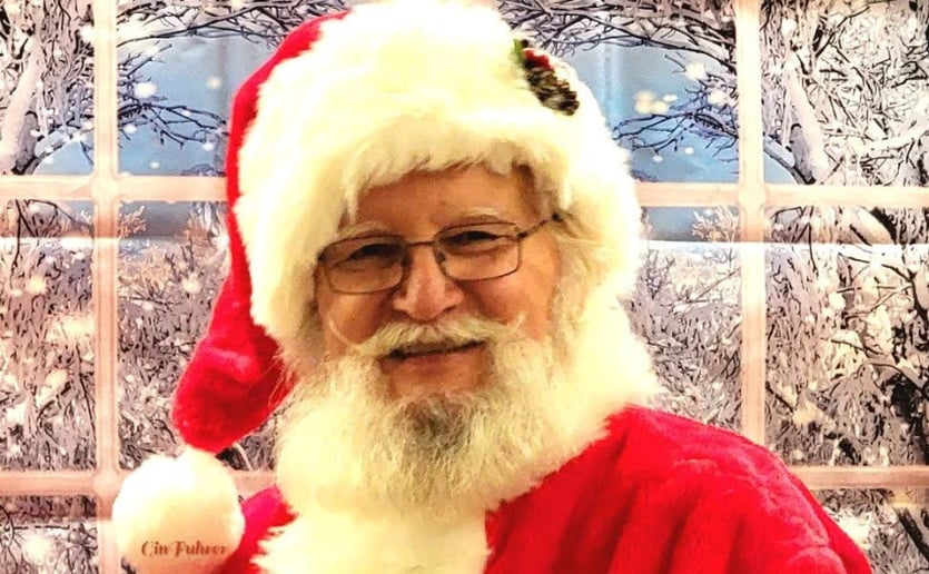 Gallery photo 5 of Santa Ed