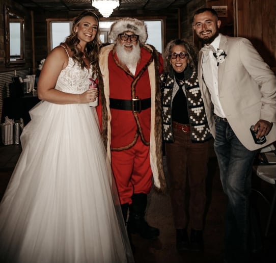 Gallery photo 7 of Santa Jeffy