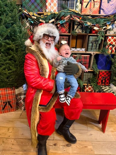 Gallery photo 25 of Santa Jeffy