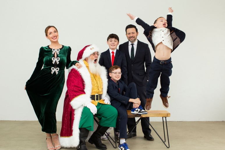 Gallery photo 4 of Santa Jeffy