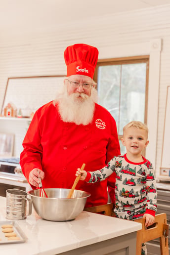 Gallery photo 7 of Santa Eric