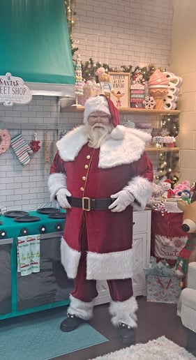 Gallery photo 4 of Santa Bryan