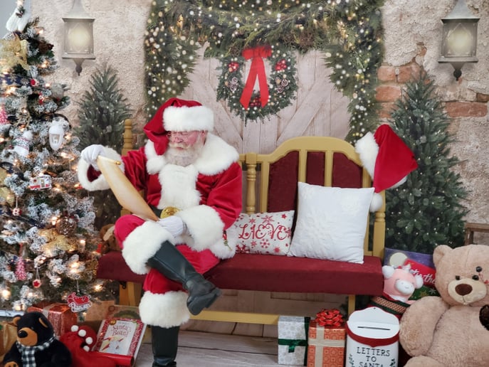 Gallery photo 5 of Santa Everrett