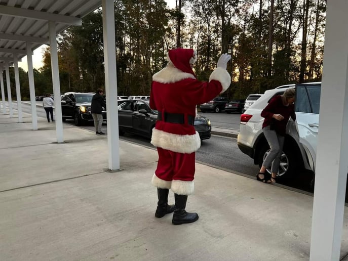 Gallery photo 19 of Santa Everrett