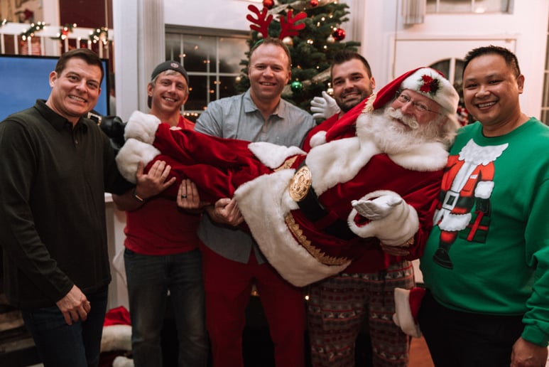 Gallery photo 47 of Santa Bob