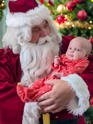 Gallery photo 2 of Santa Matt